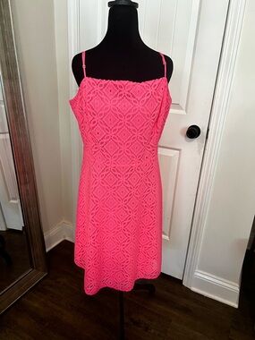 Lilly Pulitzer Jennilee Lace Dress
Kir Royal Pink Size XL